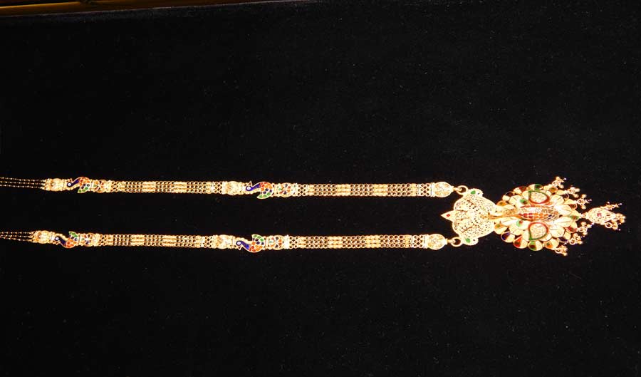 Best designer collection of gold mangalsutra jewellery in Bhiwandi, Thane and Mumbai