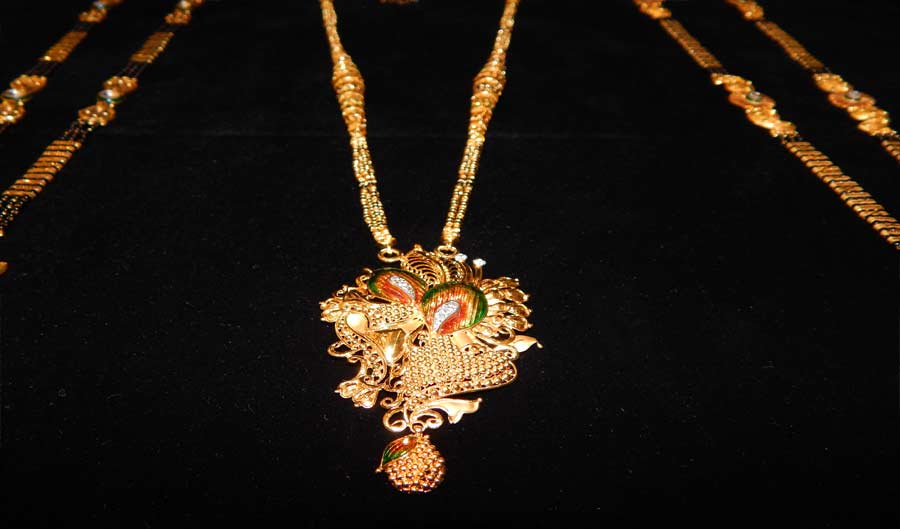 Best designer collection of gold mangalsutra jewellery in Bhiwandi, Thane and Mumbai