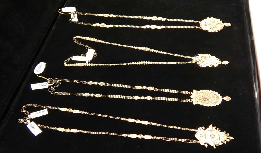 Best designer collection of gold mangalsutra jewellery in Bhiwandi, Thane and Mumbai