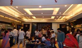 Best designer collection of gold jewellery in Bhiwandi, Thane and Mumbai